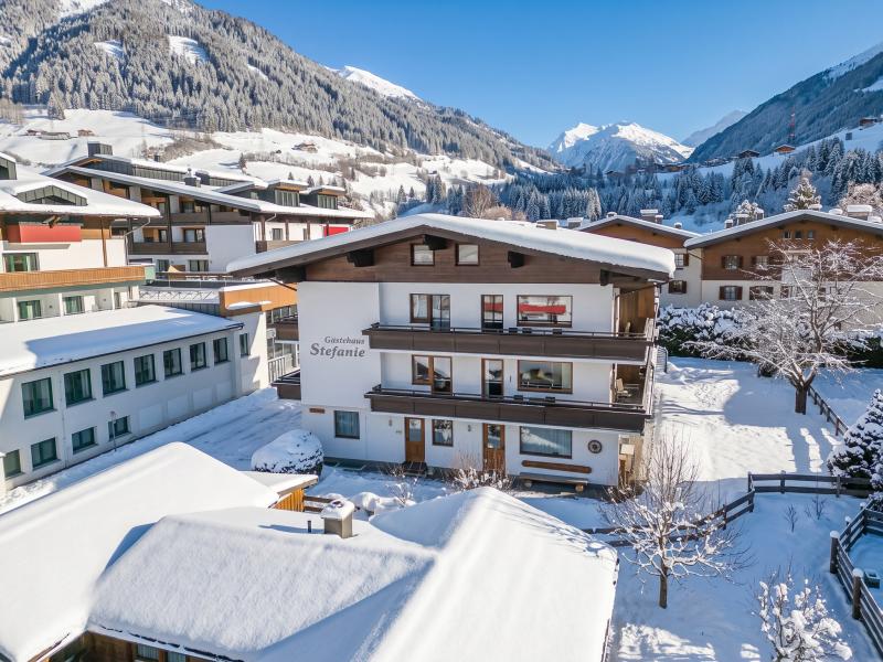 Ruim vakantieappartement met tuin
