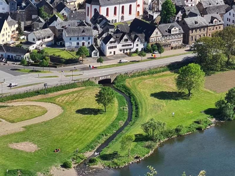 Vakantiehuis met 5 slaapkamer(s) in Burgen (Duitsland) voor 10 personen