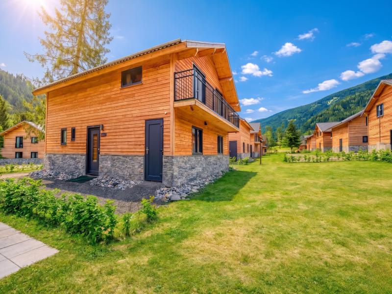 Sfeervol chalet met sauna aan de Afritzer See