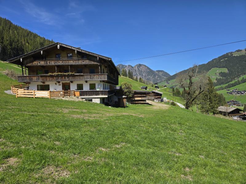 Villa photo 2