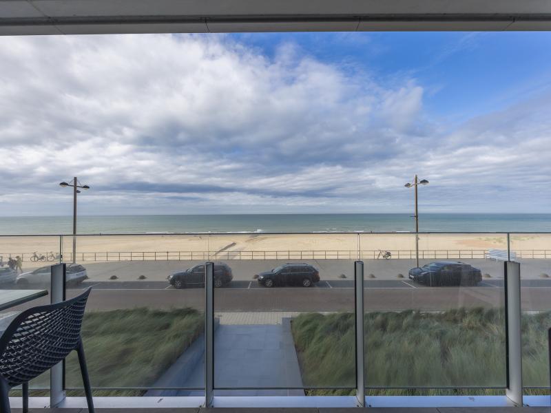 Appartement op de 1ste verdieping met zeezicht