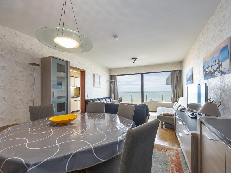 Appartement op de 1ste verdieping met zeezicht