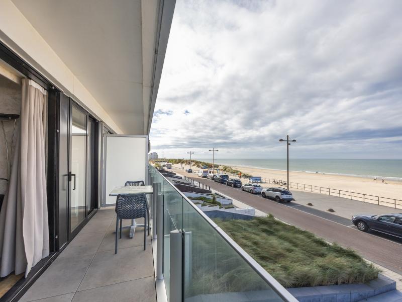 Appartement op de 1ste verdieping met zeezicht