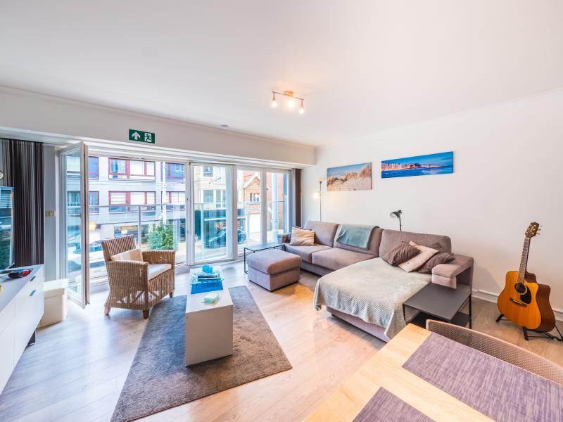 Ruime studio met apart slaapgedeelte