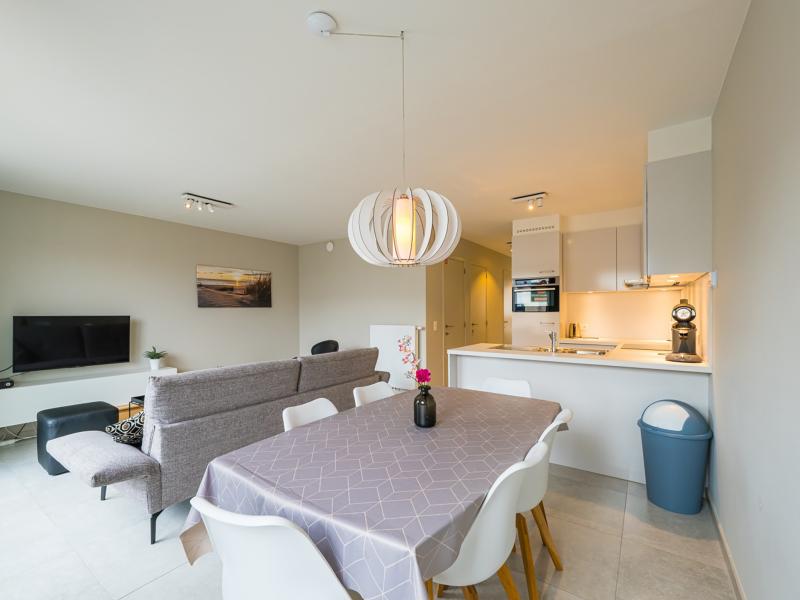 Villa photo 3