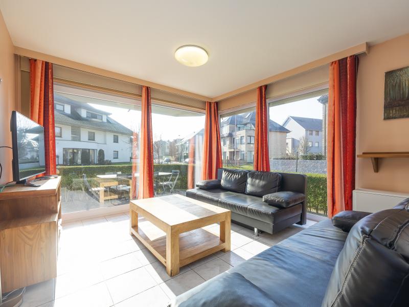 Villa photo 2