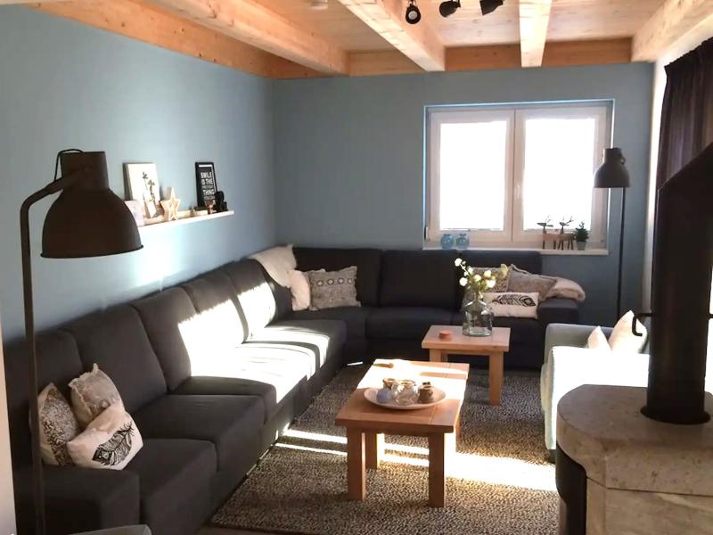 Villa photo 2