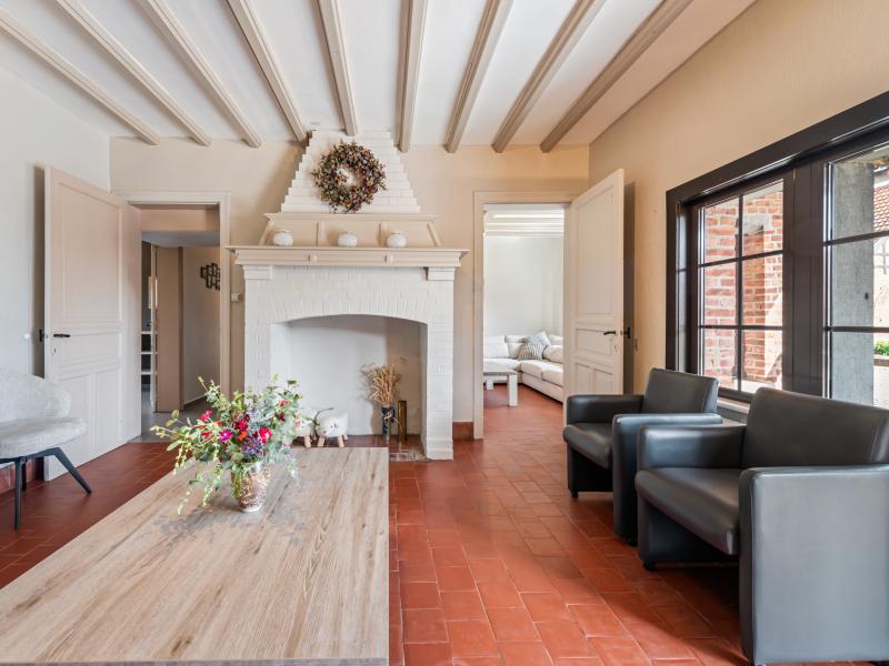 Villa photo 3