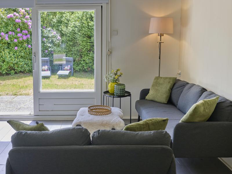 Ferienhaus mit umzäuntem Garten in Lage Mierde (Niederlande) und 1 Hund erlaubt
