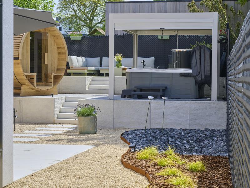 Villa photo 2