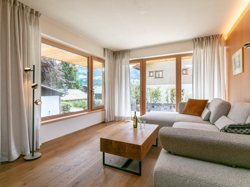 Villa photo 2