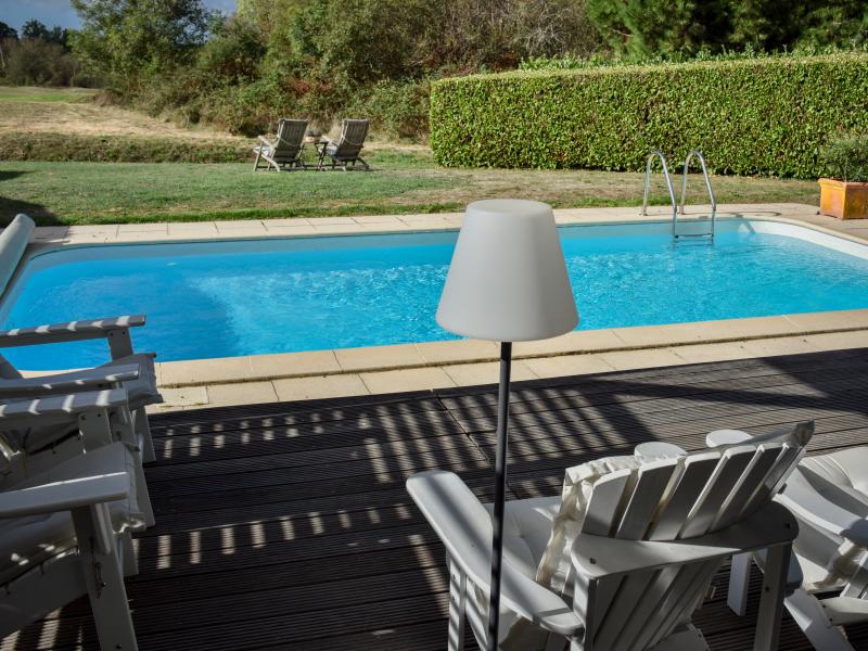 Luxe villa met zwembad en uitzicht op golfbaan