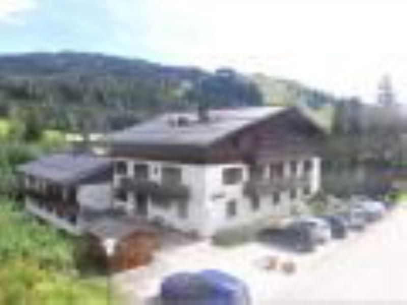 Cozy apartment, opposite the ski lift.
