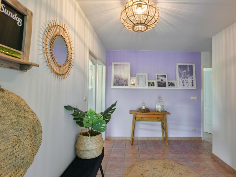 Luxe, ruime villa met verwarmbaar privézwembad