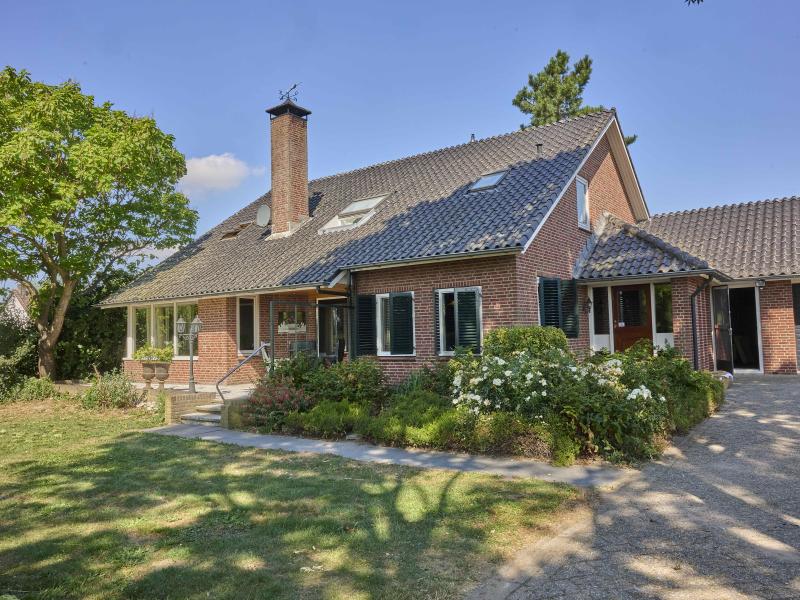 Vakantiehuis in Genderen (Nederland) 2 honden zijn welkom