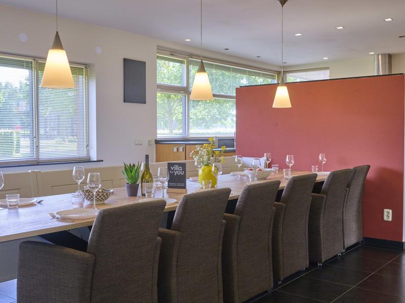 Villa photo 3