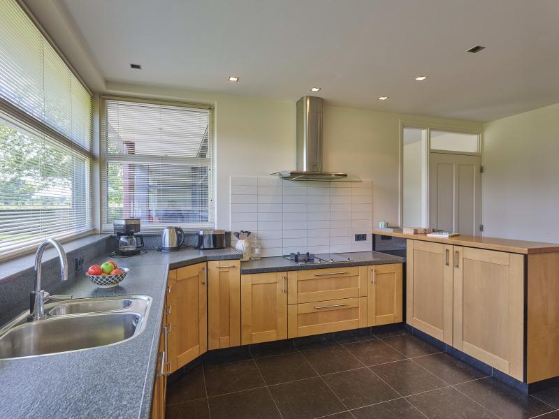 Villa photo 4