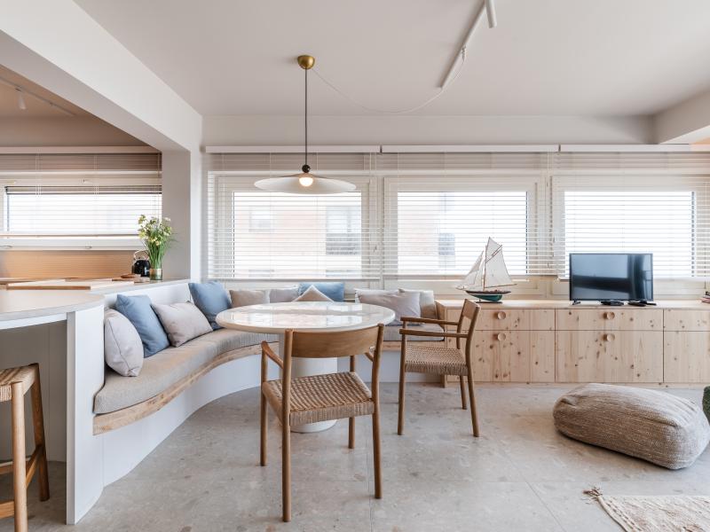 Zonnig hoekappartement met luxe zeezicht