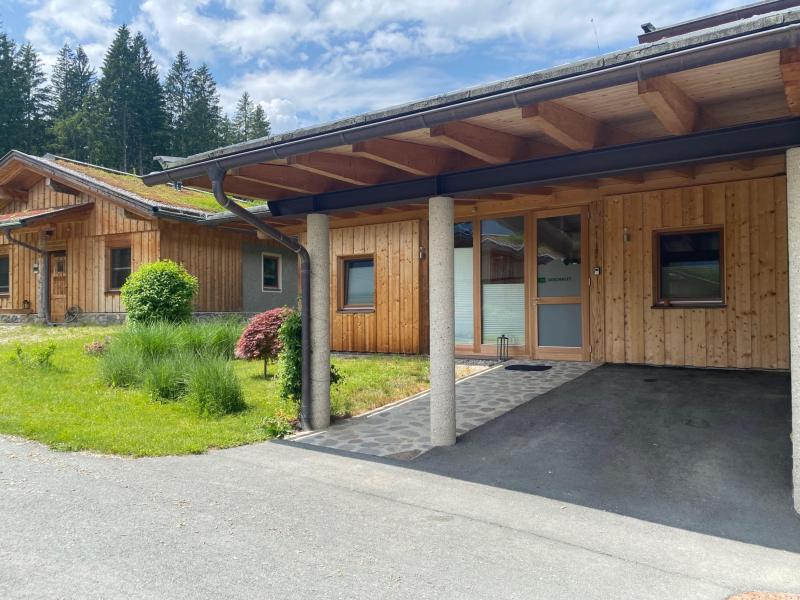 Ferienhaus mit umzäuntem Garten in Hermagor-Pressegger See (Österreich) und 2 Hunde erlaubt