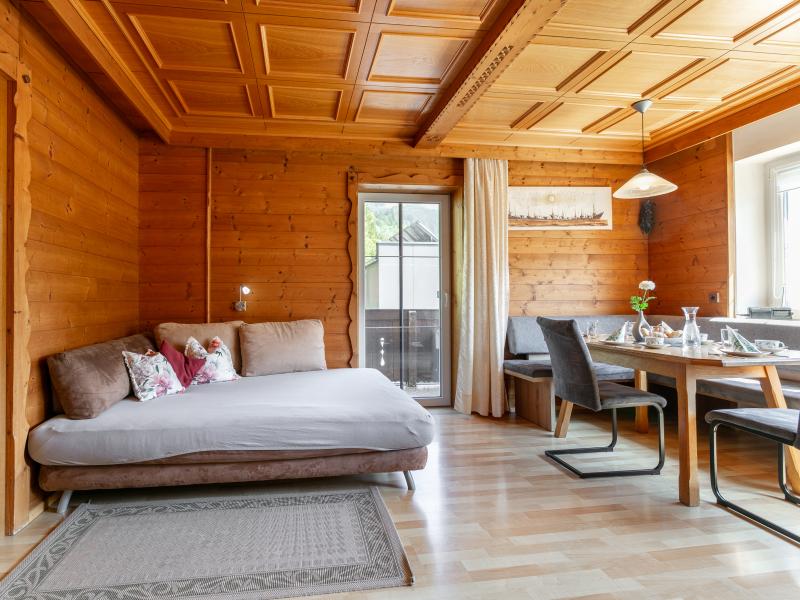 Villa photo 2