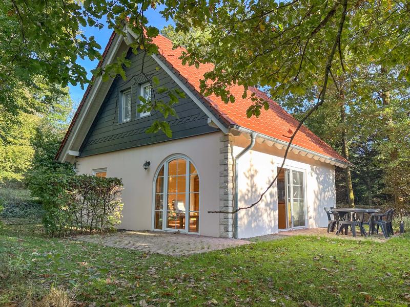 Luxe vrijstaand huis met sauna, rustig gelegen