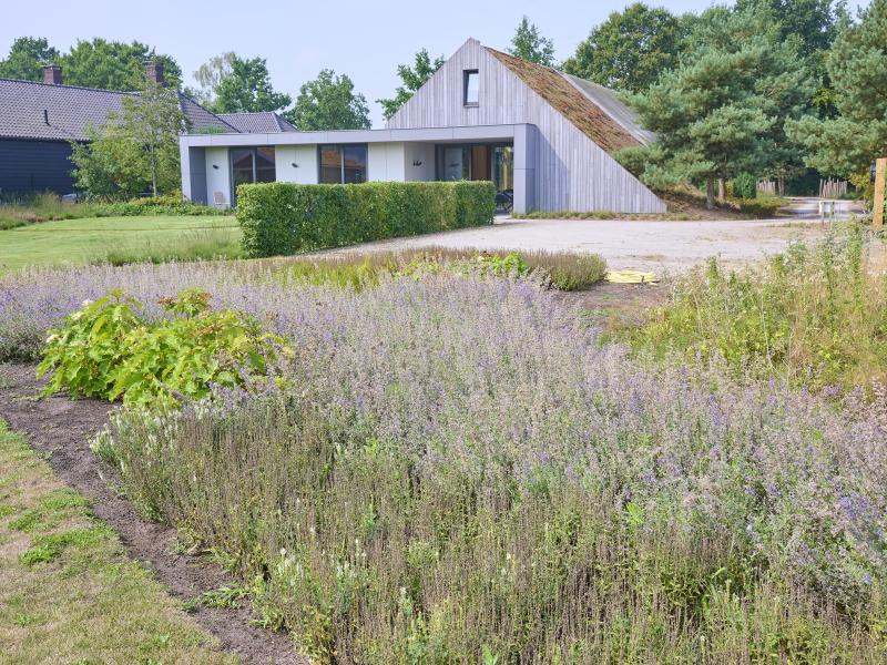 Modern natuurhuis met prachtig panorama