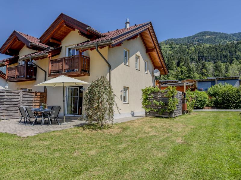 Chalet met grote tuin en houtgestookte hottub