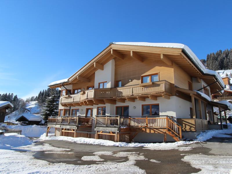 Geräumige Wohnung an der Piste mit Balkon