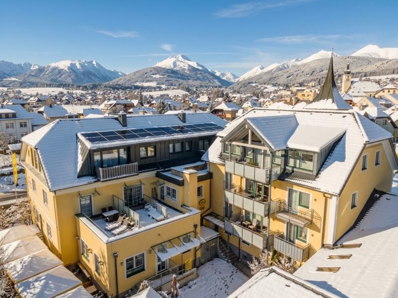 Ruim appartement met dakterras bij skigebieden