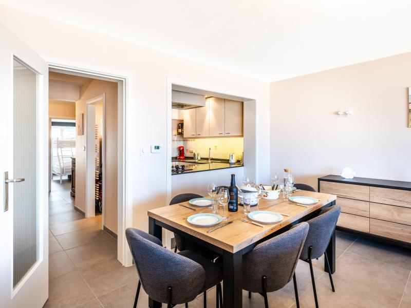 Zeedijk appartement met zeezicht voor zes