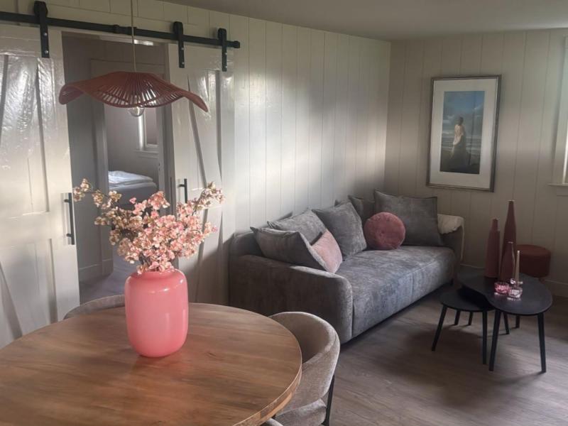Knusse lodge met houtkachel voor 4 personen