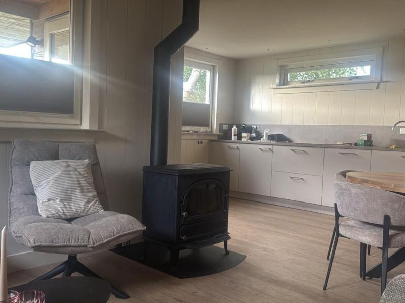 Knusse lodge met houtkachel voor 4 personen