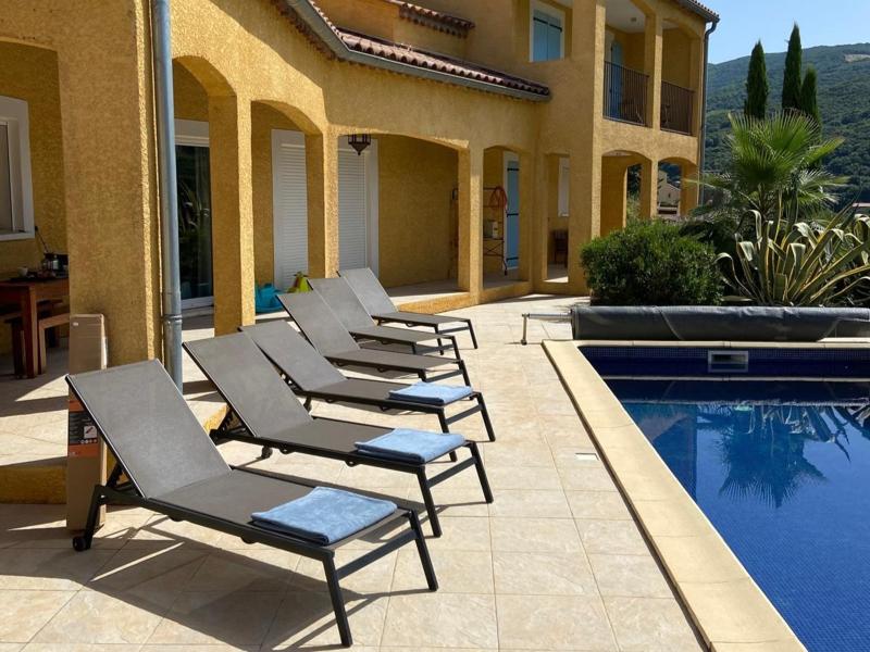 Vakantiehuis met privé zwembad in Roquebrun (Frankrijk) voor 6 personen